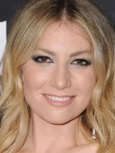 Ari Graynor