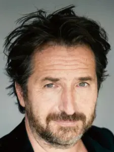 Édouard Baer