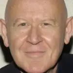 Daniel Benzali