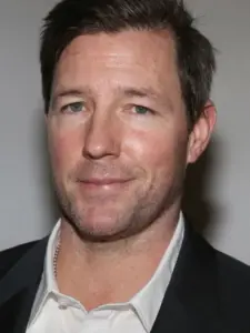 Edward Burns