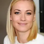 Ιβόν Στραχόβσκι (Yvonne Strahovski)