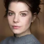 Έιμι-Φιόν Έντουαρντς (Aimee-Ffion Edwards)