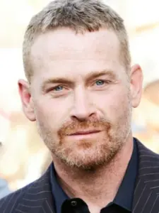 Max Martini