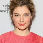 Zoe Levin