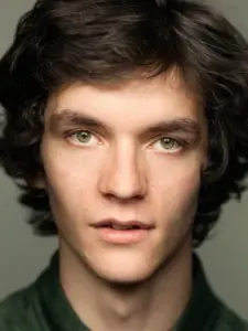 Fionn Whitehead