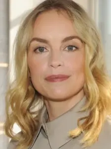 Νίνα Ος (Nina Hoss)