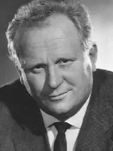Gert Fröbe