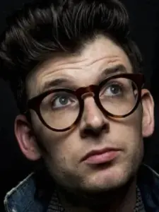 Moshe Kasher