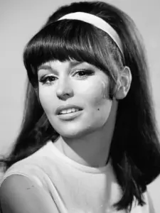 Marianna Hill