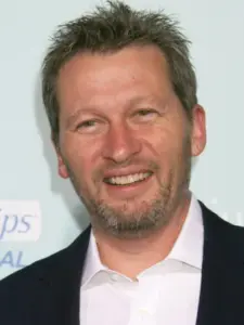 Ken Kwapis