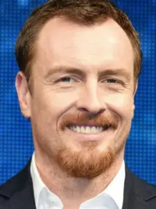 Toby Stephens