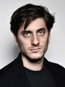 Luca Marinelli