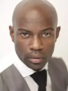 Ντέιβιντ Γκιάσι (David Gyasi)
