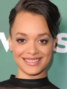 Britne Oldford