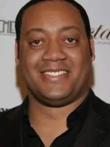 Σέντρικ Γιάρμπροου (Cedric Yarbrough)