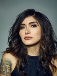 Ντανιέλα Πινέδα (Daniella Pineda)
