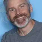 Ρότζερ Κρέγκ Σμιθ (Roger Craig Smith)