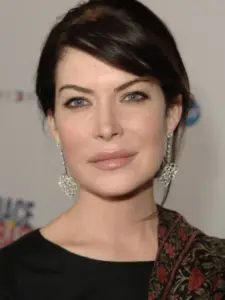 Lara Flynn Boyle