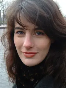 Jennifer Perrott