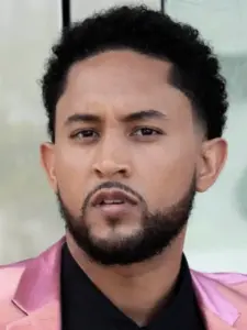 Tahj Mowry