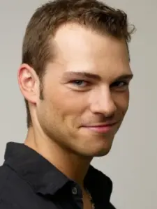 Shawn Roberts