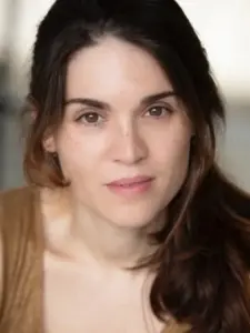 Eminé Meyrem