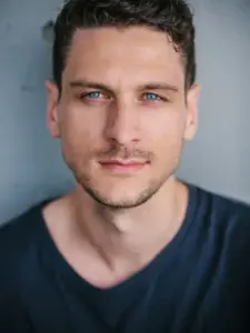 Steen Raskopoulos