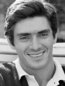 Sami Frey