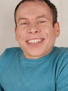 Warwick Davis
