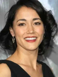 Sandrine Holt
