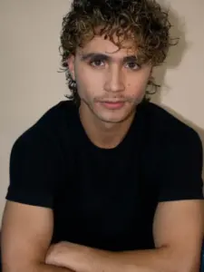 Julian Zuluaga M
