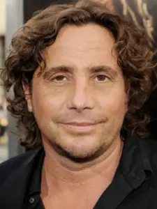 Samuel Bayer