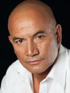 Τεμουέρα Μόρισον (Temuera Morrison)