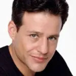 Λούις Μάντιλορ (Louis Mandylor)