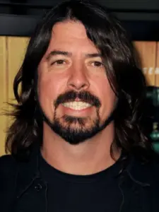 Ντέιβ Γκρολ (Dave Grohl)