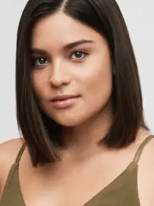Ντέβερι Τζέικομπς (Devery Jacobs)