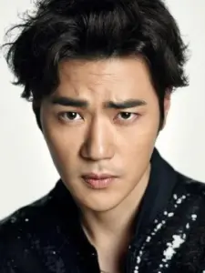 Kim Kang-woo