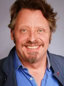 Τσάρλεϊ Μπούρμαν (Charley Boorman)