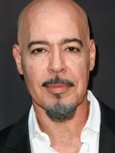 Roberto 'Sanz' Sanchez (Roberto Sanchez)