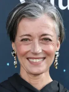 Mia Sara