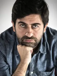 Εμίν Αλπέρ (Emin Alper)