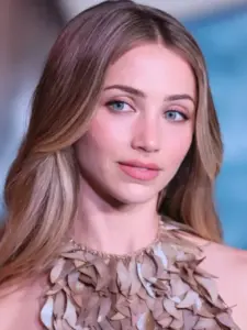Emily Rudd