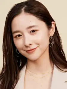 Mayu Hotta