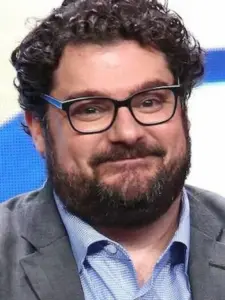 Μπόμπι Μόινιχαν (Bobby Moynihan)