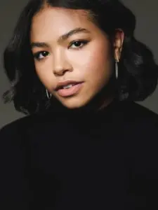 Navia Robinson