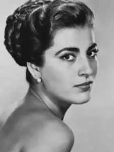 Ειρήνη Παππά (Irene Papas)