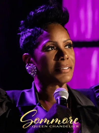 Sommore: Queen Chandelier
