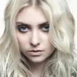 Τέιλορ Μόμσεν (Taylor Momsen)