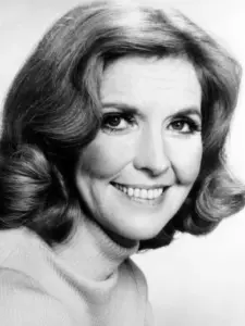 Αν Μίρα (Anne Meara)