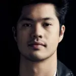 Ρος Μπάτλερ (Ross Butler)